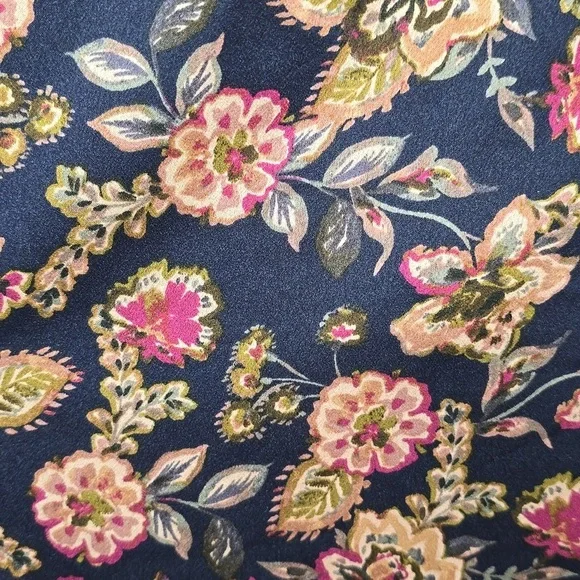 {1.STATE} Women's Floral Ruffle Split Neck Long-Sleeve Blouse - Size Small - Picture 13 of 13